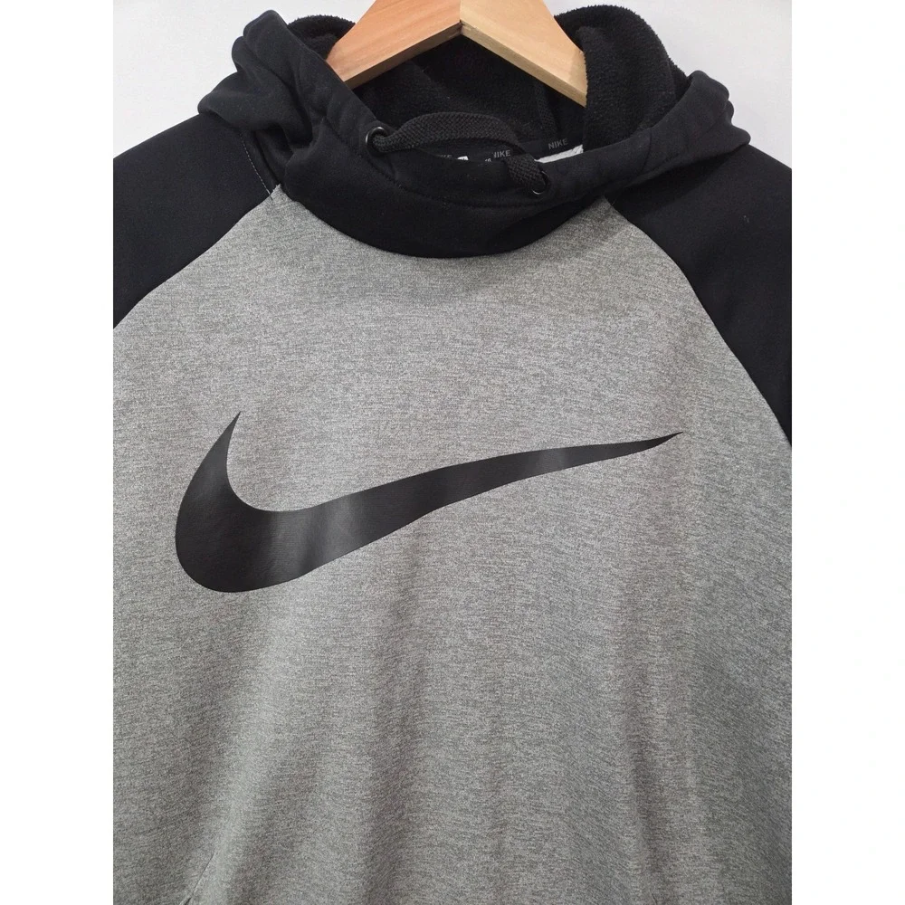 Nike Dri-FIT Therma Hoodie Mens XL Gray Black‎ Big Swoosh Pullover Sweatshirt